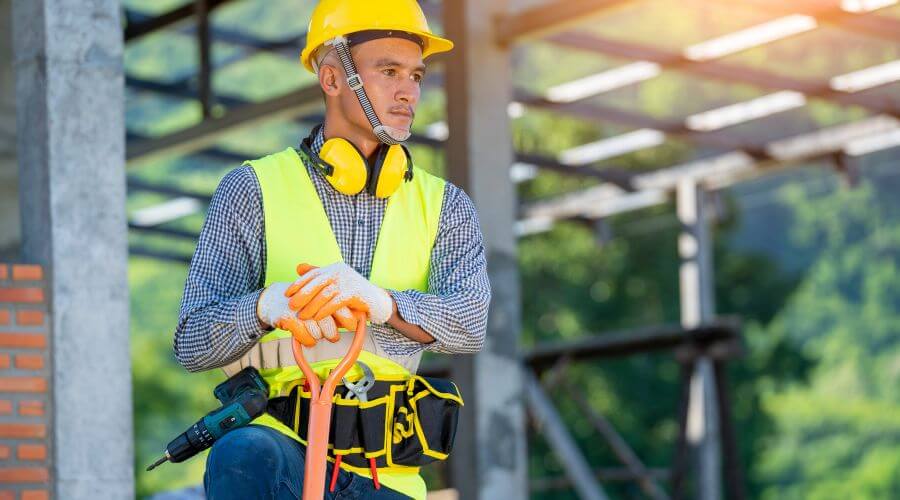 Professional gutter cleaning in Reform, AL